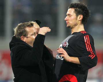 Η Ντούισμπουργκ απέλυσε τον Μάιερ μετά τον αποκλεισμό του από τη γερμανική Ομοσπονδία