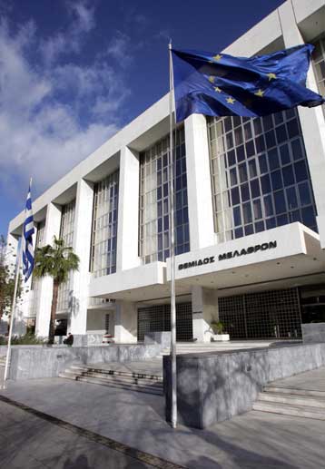 Επιχείρηση αυτοκάθαρσης στη Δικαιοσύνη με την εξάρθρωση του παραδικαστικού κυκλώματος