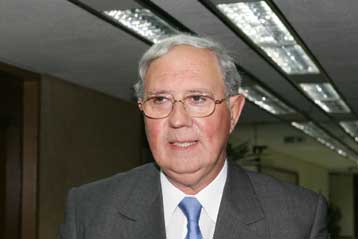 Δεν υπάρχει σχέδιο διαδοχικών αυξήσεων επιτοκίων δηλώνει ο Νίκος Γκαργκάνας