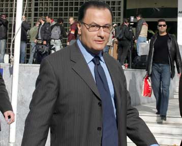 Στον Αρειο Πάγο ο υπουργός Απασχόλησης για το θέμα του προέδρου του ΟΕΚ