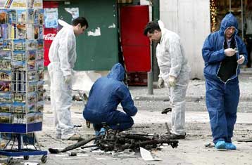 Η 17Ν δεν έχει εξοντωθεί, δηλώνει ο Κ.Μητσοτάκης μετά την έκρηξη στο Σύνταγμα