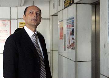 Επέμεινε στην αθωότητά του ο Π.Μαντούβαλος κατά την απολογία του στον ανακριτή