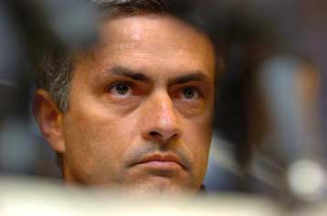 Φέργκιουσον και Μουρίνιο κλήθηκαν σε απολογία από αγγλική ομοσπονδία