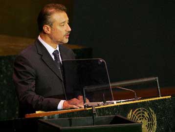 Θορυβημένη η ΠΓΔΜ καλεί τη Γαλλία να στηρίξει την απόδοση καθεστώτος υποψήφιας χώρας