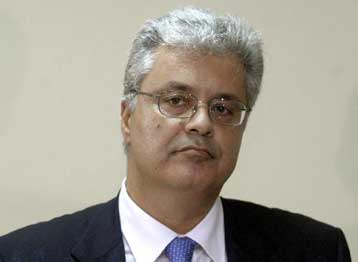 Ελεύθερος με εγγύηση ο πρώην προϊστάμενος του Πρωτοδικείου Αθηνών Γ.Διονυσάτος