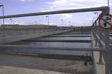 Σκέψεις για μεταφορά της λυματολάσπης της Ψυττάλειας στον νέο ΧΥΤΑ της Φυλής