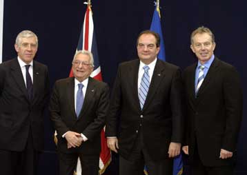 Επαφές K.Καραμανλή στις Βρυξέλλες για τη διασφάλιση των κοινοτικών πόρων