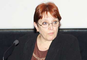 Δυσοίωνες προβλέψεις Παπαρήγα για την αντιμετώπιση των προβλημάτων της Δικαιοσύνης