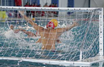 Και πάλι νικητής στο ντέρμπι ο Ολυμπιακός, 7-6 τον Πανιώνιο