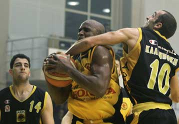 Στην παράταση το Μαρούσι 74-69 την ΑΕΚ-Περίπατος του Απόλλωνα, 84-58 επί του ΠΑΟΚ