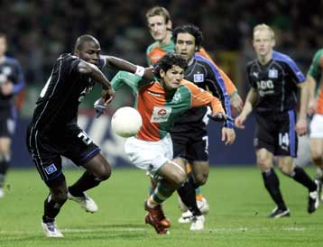 Η μοιρασιά μεταξύ Βέρντερ και Αμβούργου δούλεψε για λογαριασμό της Μπάγερν Μονάχου