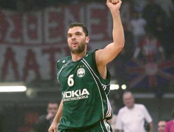 Νέα απώλεια για τον Παναθηναϊκό με τραυματισμό του Παπανικολάου