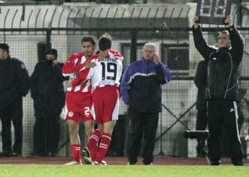 Πρόκριση και Πατσατζόγλου κέρδισε ο Ολυμπιακός και ο Θρασύβουλος τις εντυπώσεις