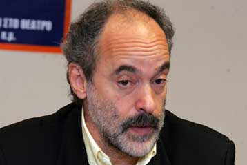 Στον αέρα χιλιάδες οικοδομικές άδειες, καταγγέλλει το ΤΕΕ