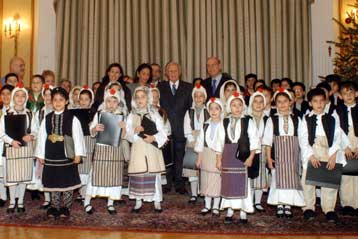 Κάλαντα για τον Πρόεδρο της Δημοκρατίας και μέλη της κυβέρνησης