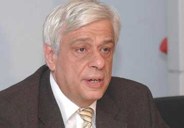 Καμία αλλαγή στις σχέσεις Κράτους-Εκκλησίας, ξεκαθαρίζει ο Πρ.Παυλόπουλος