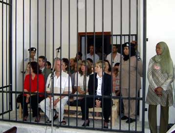 Ακυρη η θανατική ποινή των πέντε Βουλγάρων νοσηλευτριών