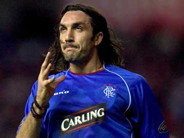 Μοιραίος παίκτης ο Κυργιάκος στο 3-3 με την Ντανφέρμλιν, νίκες για Σέλτικ και Χαρτς