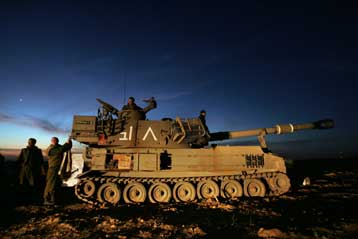 Ισραηλινός βομβαρδισμός και απαγόρευση εισόδου Παλαιστινίων σε ουδέτερη ζώνη στη Γάζα