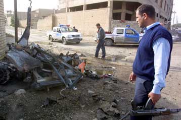 Μία ακόμα επίθεση αυτοκτονίας στη Βαγδάτη με τέσσερις Ιρακινούς αστυνομικούς νεκρούς