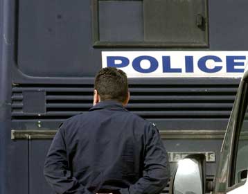 Δύο αστυνομικοί νεκροί κατά την απόδραση κρατουμένων στη διάρκεια μεταγωγής τους