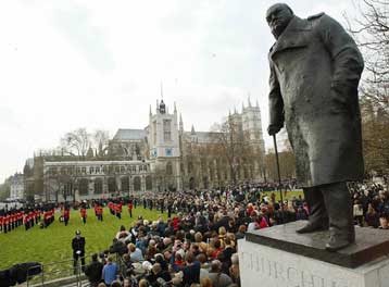 Την εκτέλεση του Χίτλερ στην ηλεκτρική καρέκλα φαίνεται ότι επιθυμούσε ο Τσόρτσιλ