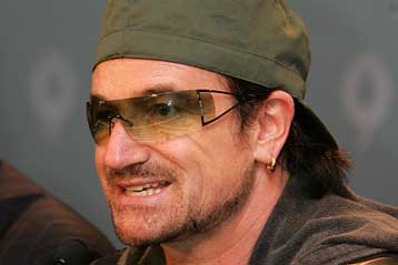 Η δράση του Μπόνο για την καταπολέμηση των φτώχιας έφερε εντάσεις στους U2