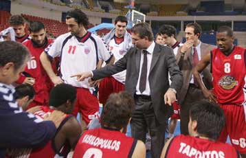 Ανετη νίκη του Αρη-Τέταρτη ήττα για τον Πανιώνιο