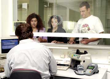 Εντολές για εντατικούς ελέγχους στο ΦΠΑ δίνει το υπουργείο Οικονομικών