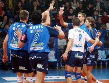 Στους «12» του Champions League ο Ηρακλής, 3-2 σετ την Τιρόλ στην Αυστρία