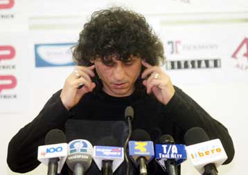 Δεν θα επιτρέψω να ξεγυμνωθεί ο Ηρακλής από παίκτες, προειδοποιεί ο Σάββας Κωφίδης