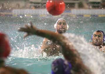 Αέρα τριών βαθμών πήρε ο Ολυμπιακός μετά την απώλεια του Εθνικού στα Χανιά