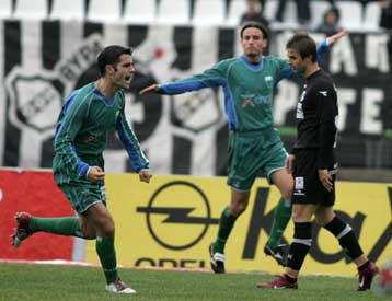 Νίκησαν Ατρόμητος και Λεβαδειακός, ισοπαλία στην Καλλιθέα