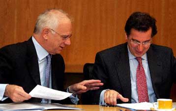 Συντονισμός δράσης της Πολεμικής Αεροπορίας με την ΥΠΑ για το FIR Αθηνών