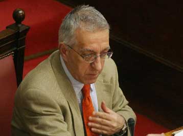 Καθησυχαστικός ο Ν.Κακλαμάνης για τη γρίπη των πτηνών παρά την έξαρση στην Τουρκία