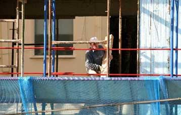 Αύξηση 4,3% στην έκδοση οικοδομικών αδειών στο 10μηνο Ιανουαρίου-Οκτωβρίου 2005