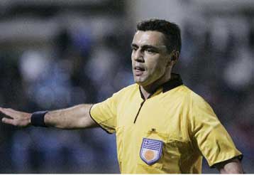 Ο Καλόπουλος διαιτητής στο ντέρμπι Ολυμπιακού-Παναθηναϊκού