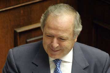 Απαξιωτικοί χαρακτηρισμοί εις βάρος του Δ.Λινού αποδίδονται στον Χρ.Μαρκογιαννάκη