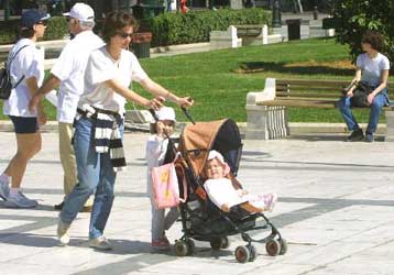 Ψηφίστηκε επί της αρχής στην αρμόδια επιτροπή το ν/σ για τις τρίτεκνες οικογένειες