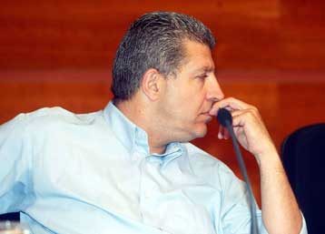 Παραιτήθηκε ο Ματθαίου από την προεδρία της ΠΑΕ Αρης μετά από διαφωνία με τον Σκόρδα