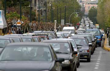 Ακαιρη η εφαρμογή διοδίων στο κέντρο της Αθήνας εκτιμούν οι συγκοινωνιολόγοι