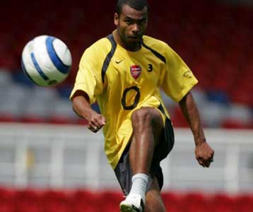 Τον Ασλεϊ Κόουλ θέλει η Ρεάλ για αντι-Κάρλος