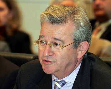 Αγωνία στο οικονομικό επιτελείο για τους ρυθμούς απορρόφησης του Γ΄ΚΠΣ