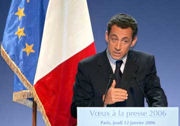 Στο «πάγωμα» της διεύρυνσης της ΕΕ επανέρχεται ο Νικολά Σαρκοζί