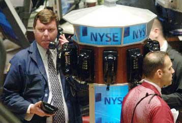 Μεικτή εικόνα την Παρασκευή στο Χρηματιστήριο της Νέας Υόρκης