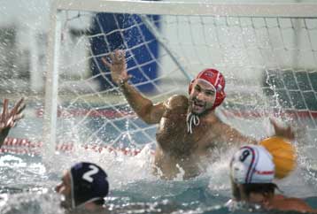 Ο Πανιώνιος 10-8 την Φερεντσβάρος, μειώθηκαν οι ελπίδες του Ολυμπιακού