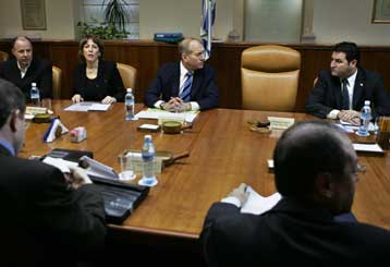 Το Ισραήλ επέτρεψε τη διεξαγωγή των παλαιστινιακών εκλογών και στην Ιερουσαλήμ