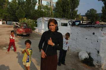 Την ίδρυση νέου πολιτικού κόμματος ανακοίνωσαν οι Έλληνες τσιγγάνοι