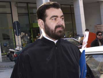 Σταθερή κυβερνητική κάλυψη στον Γ.Βαληνάκη μετά τις καταγγελίες του Ι.Γιοσάκη