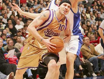 Επιτέλους νίκη για την ομάδα του Σακραμέντο με πρωταγωνιστή τον Μάικ Μπίμπι